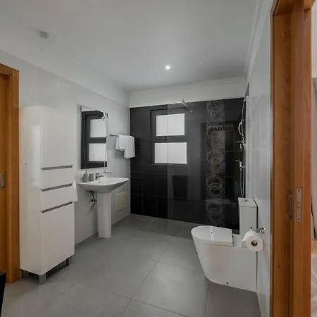 Hibiscus By An Island * Calheta