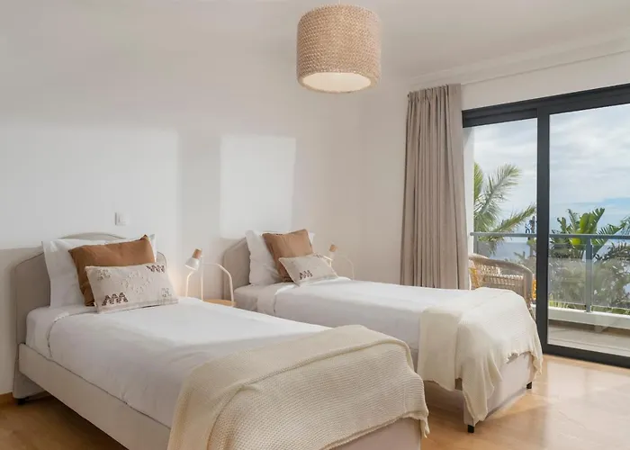 别墅 Hibiscus By An Island