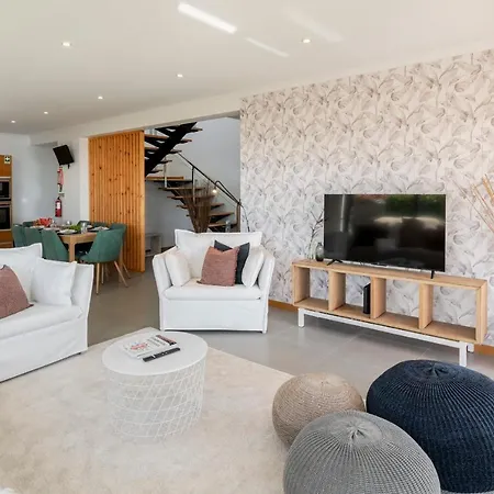 Hibiscus By An Island * Calheta (Madeira)