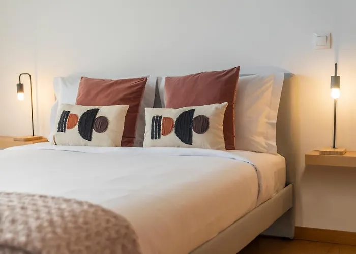 Hibiscus By An Island Villa Calheta (Madeira)