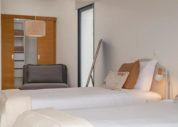 Villa Hibiscus By An Island